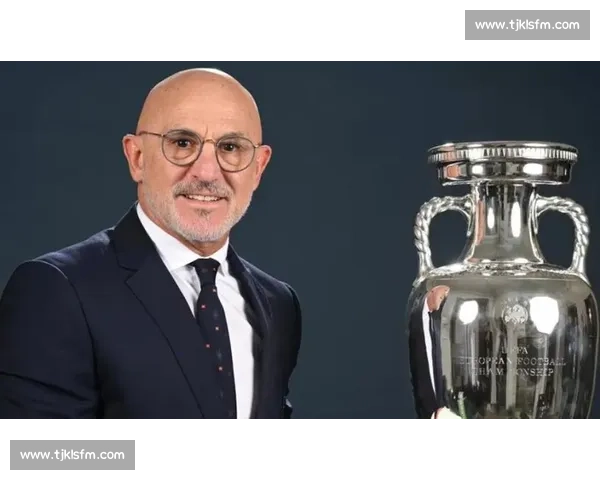 德拉富恩特盛赞佩德里:他看得见旁人未见的球场密码