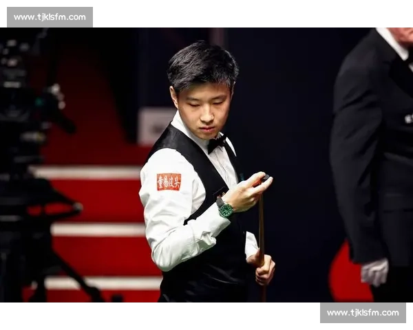 赵心童上海大师赛连丢 6 局遭逆转!攻防失衡与心态波动成致命伤